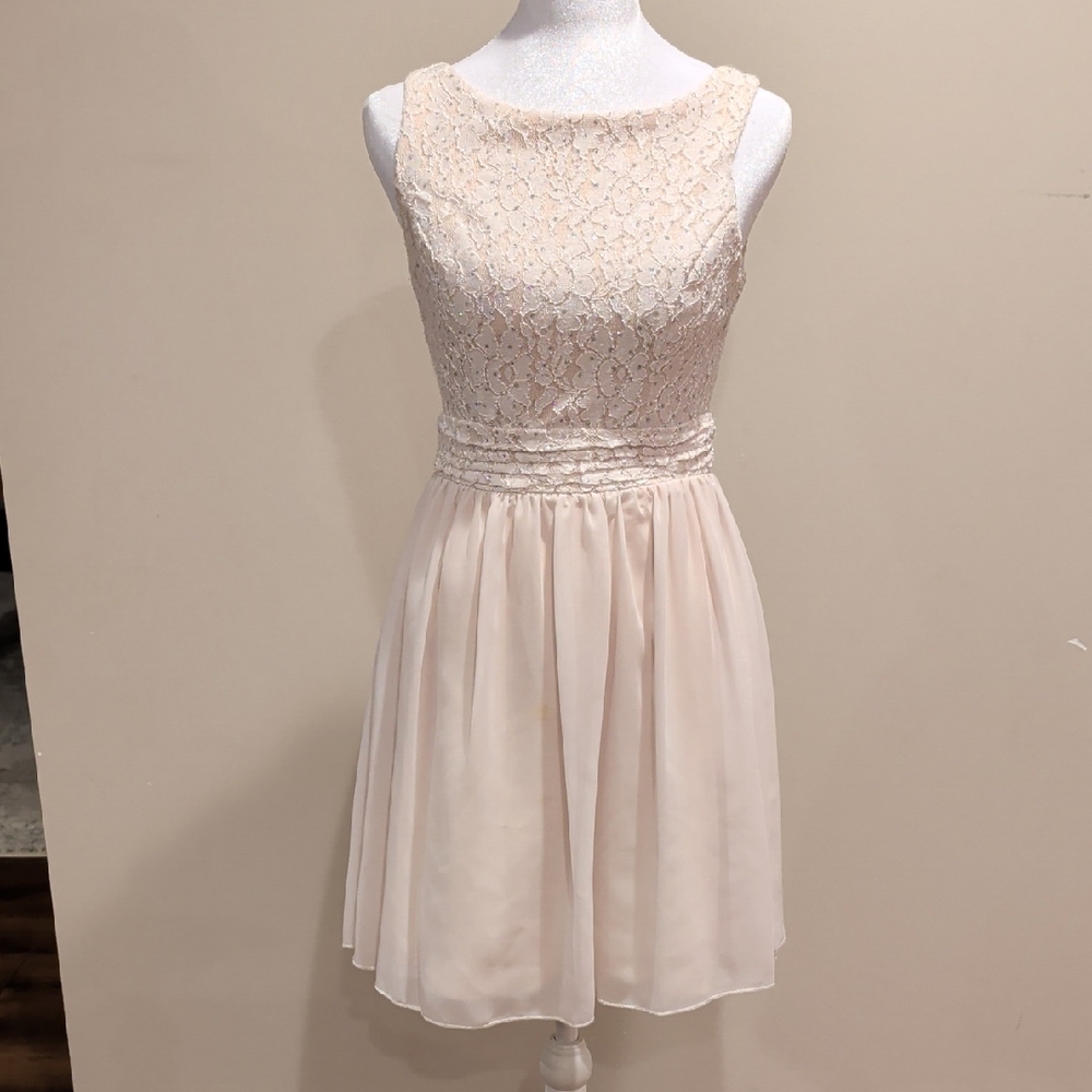 Speechless Cream Lace Formal Dress